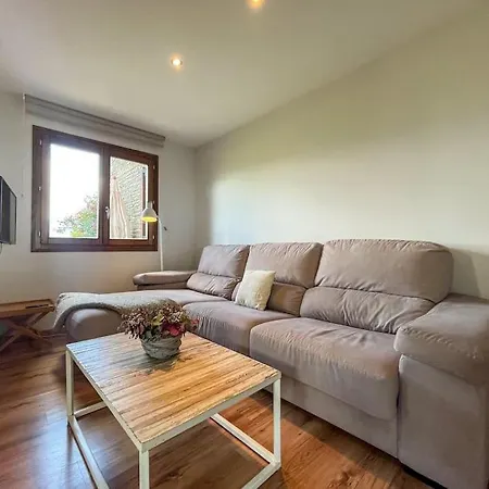Niu De L'isard Apartment Enveitg