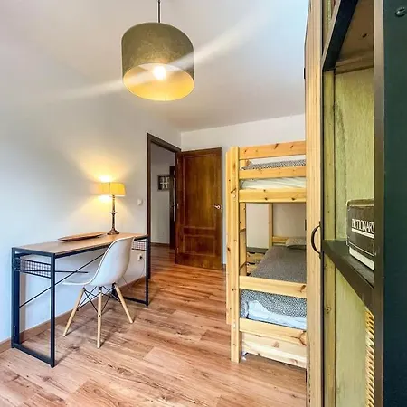 Niu De L'isard Apartment Enveitg